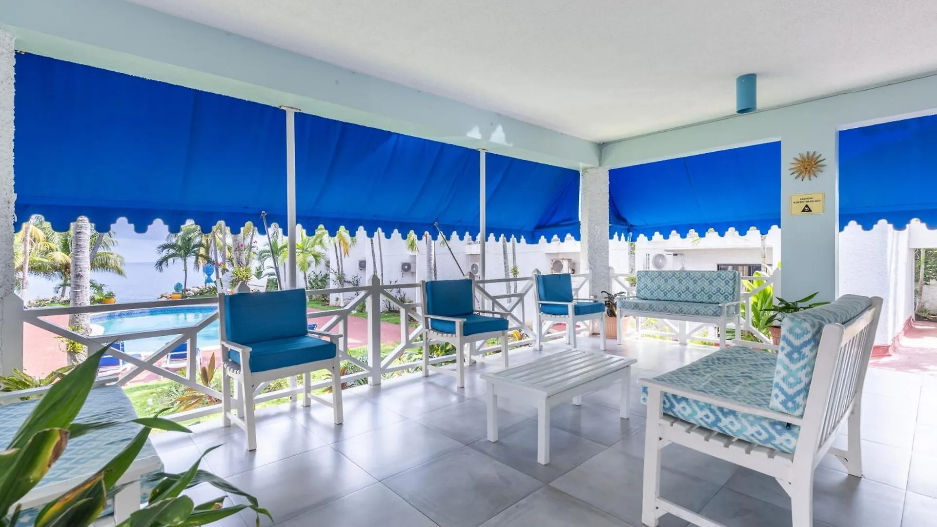 Idyllic Beachfront Condo Ocho Rios