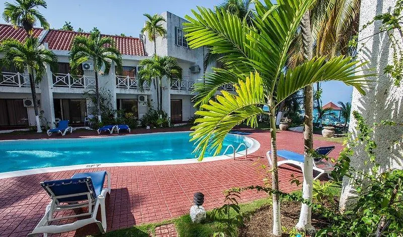 شقة Idyllic Beachfront Condo أوشو ريوس
